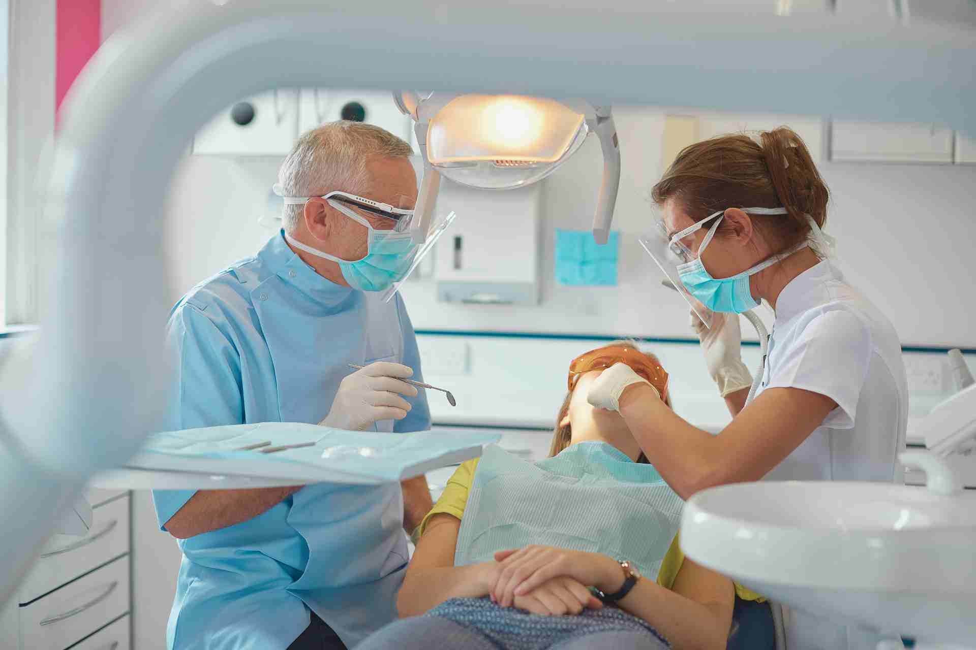 Dentist in Riesel, TX